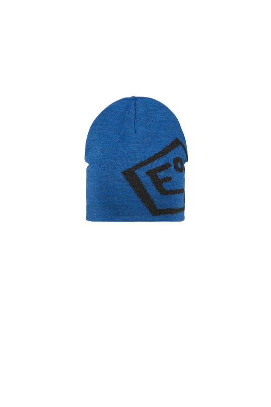 E9 T